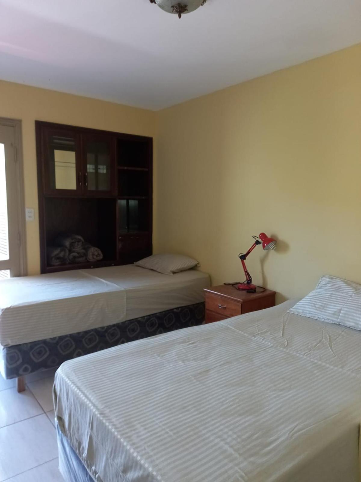 La Casa De Pedro Hostel Encarnación エクステリア 写真