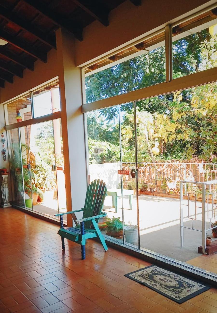 La Casa De Pedro Hostel Encarnación エクステリア 写真