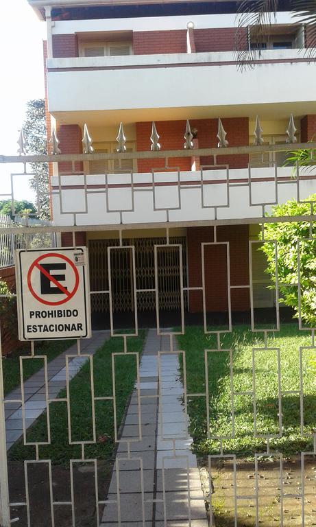 La Casa De Pedro Hostel Encarnación エクステリア 写真